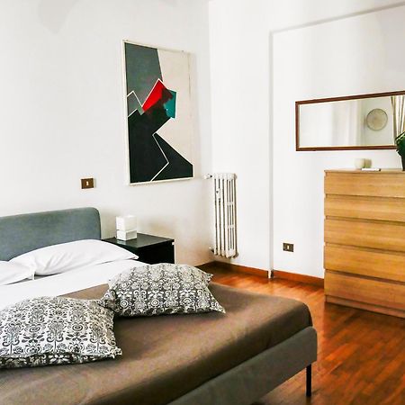 Modern 1 Bedroom Near Metro Roma Ngoại thất bức ảnh