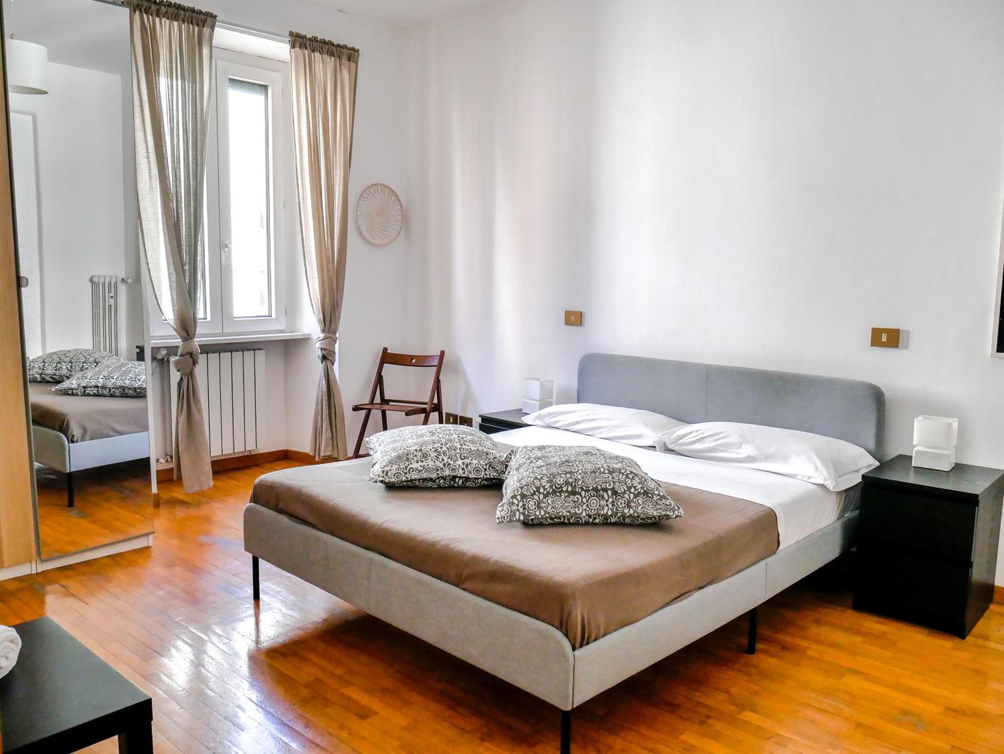 Modern 1 Bedroom Near Metro Roma Ngoại thất bức ảnh